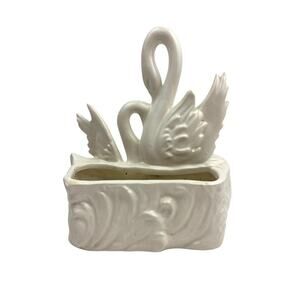 VTG Hull Ceramic Off White Swans Lovebirds Planter 1950's Marked USA #81